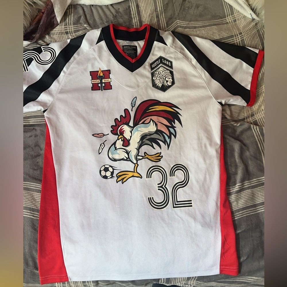 Size Large Hustle Gang Shirt